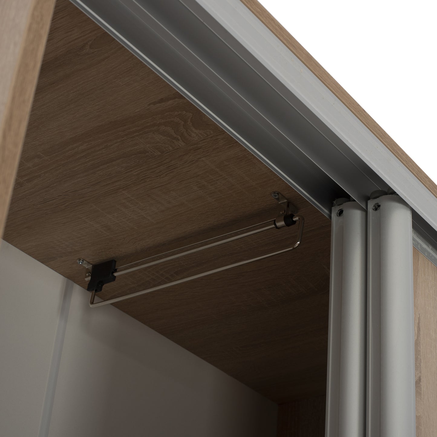 НΤΟΥΛΑΠΑ ΣΥΡΟΜΕΝΗ ADLER ΜΕΛΑΜΙΝΗΣ 90x45x210 с 2 Πόρτες